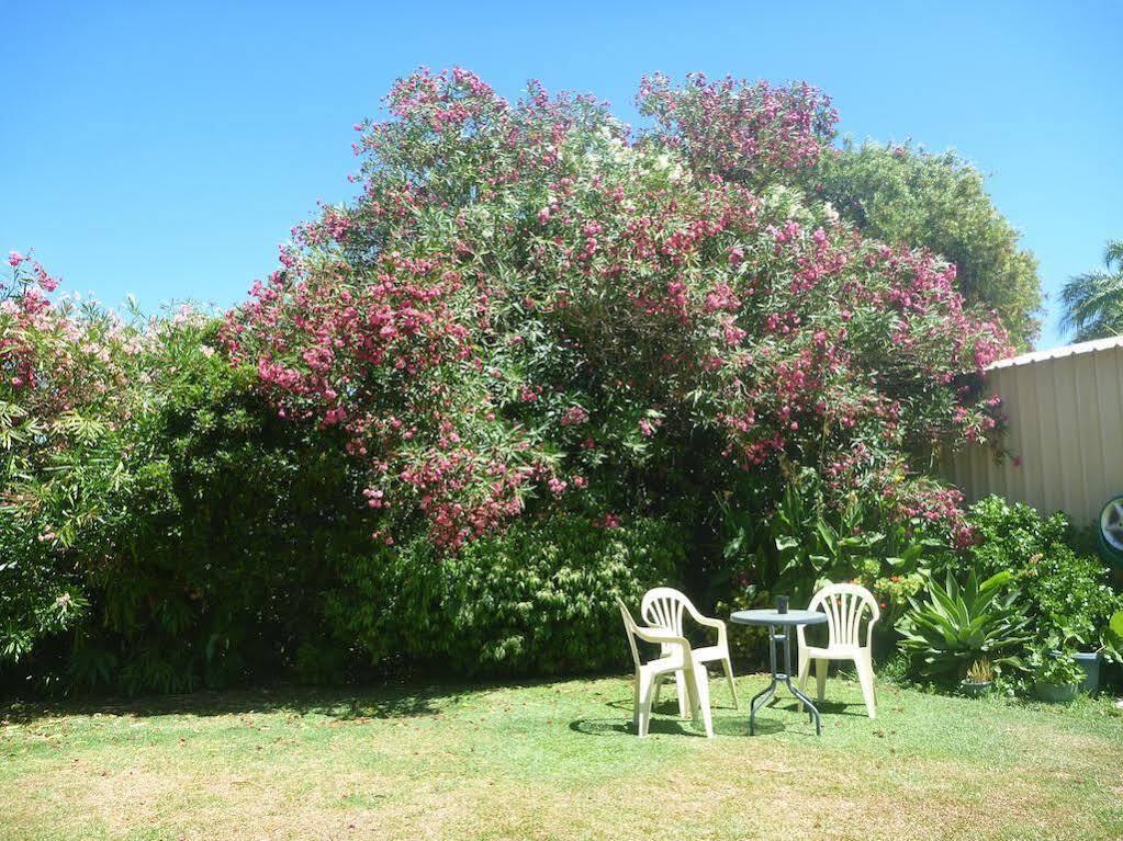 Broadwater Bed And Breakfast Busselton Exterior foto